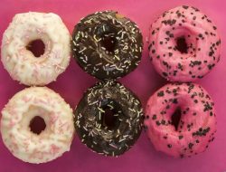 5 Tips Agar Jualan Donat Online Bisa Laku Keras!