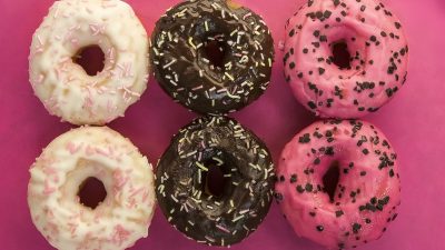 5 Tips Agar Jualan Donat Online Bisa Laku Keras!