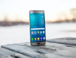 Kenali 5 Penyebab Layar Hp Samsung Bergerak Sendiri Dengan Mudah