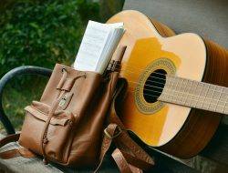 Inilah 7 Aplikasi Stem Gitar Terbaik, Gratis, dan Akurat untuk Pengguna Android