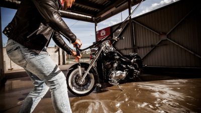 Ingin Memulai Bisnis Cucian Motor? Perhatikan Hal-Hal yang Perlu Dipertimbangkan