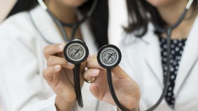 Coba 5 Aplikasi Konsultasi Dokter Gratis Ini, Anti Ribet!