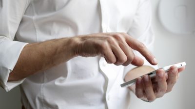 Cara Membuat Undangan Digital di HP, Mudah dan Hemat Biaya!