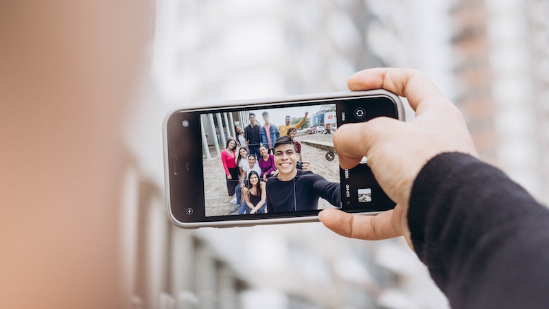 Aplikasi Kamera Glowing Terbaik Untuk Selfie di Android