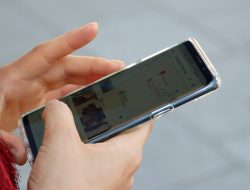 Rekomendasi Aplikasi Untuk Melacak No HP yang Tidak Dikenal