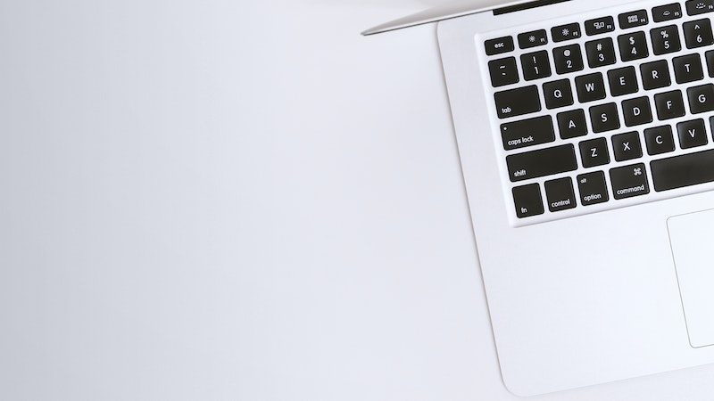 Cara Membersihkan Keyboard Laptop, Dijamin Bersih dan Steril! Cara Membersihkan Keyboard Laptop, Dijamin Bersih dan Steril!