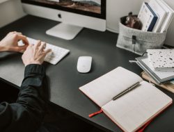 Cara Memperbaiki Monitor LCD Bergaris Yang Dapat Diikuti