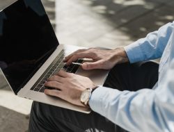 Cara Mengatasi Laptop Asus Blank Hitam tapi Hidup, Simak Disini