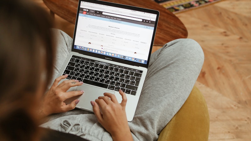 Cara Menginstal Play Store di Laptop untuk Semua Jenis Windows Cara Menginstal Play Store di Laptop untuk Semua Jenis Windows