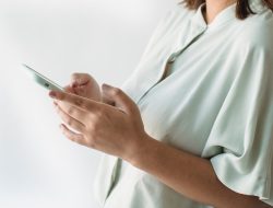Cara Mengirim Apk Melalui Bluetooth Menggunakan Aplikasi dan Tanpa Aplikasi Perantara