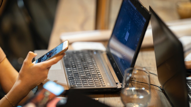 Penyebab Kenapa Indosat Tidak Bisa Terima SMS yang Jarang Diketahui Penyebab Kenapa Indosat Tidak Bisa Terima SMS yang Jarang Diketahui