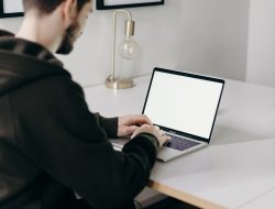 Install Zoom di Laptop Mudah Hanya 6 Langkah Anti Gagal  