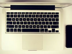 Penyebab Laptop Tidak Mau Menyala Asus Baterai Tanam dan Cara Mengatasinya