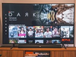 Serupa Tapi Tak Sama, Ini 5 Perbedaan TV Android dan Smart TV!