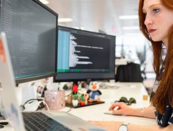 Top 5 Software Bahasa Pemrograman Paling Banyak Digunakan