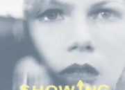 Review & Sinopsis Film “Showing Up (2023)”