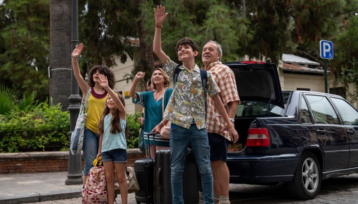 Ulasan dan Sinopsis Film ¡Vaya vacaciones! (2023)