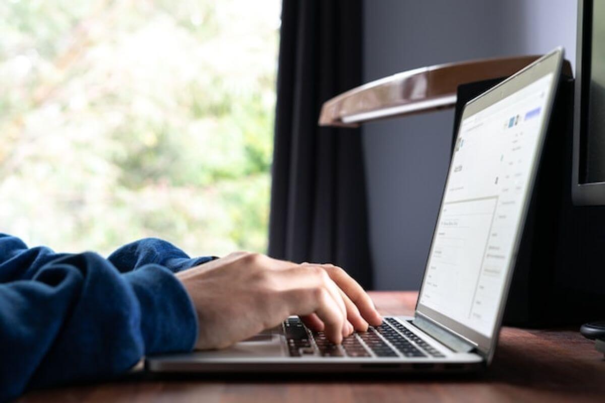 Inilah Daftar Aplikasi Cek Plagiat yang Akurat Inilah Daftar Aplikasi Cek Plagiat yang Akurat