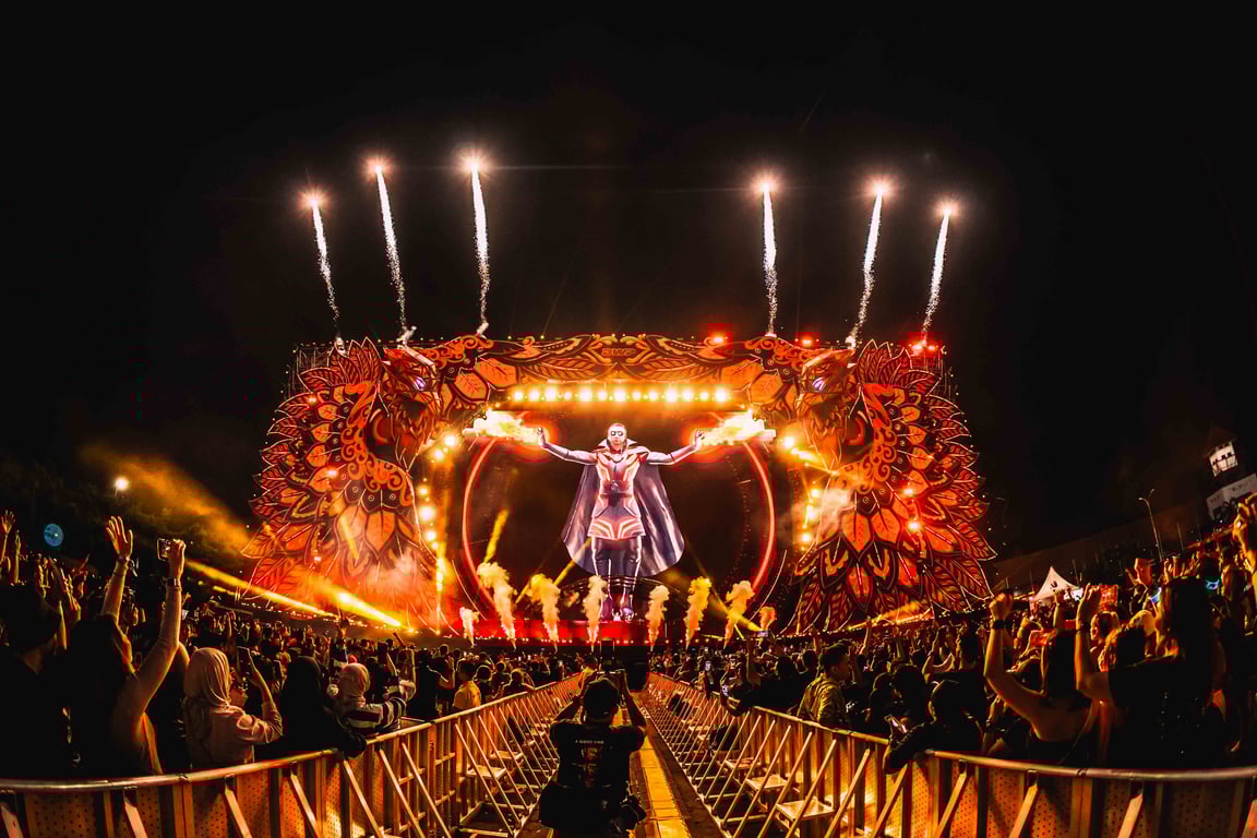 Whisnu Santika Mempersembahkan Evolusi Terbaru Melalui Debut ‘Whisnu Santika 2.0’ di DWP24 Whisnu Santika Mempersembahkan Evolusi Terbaru Melalui Debut ‘Whisnu Santika 2.0’ di DWP24