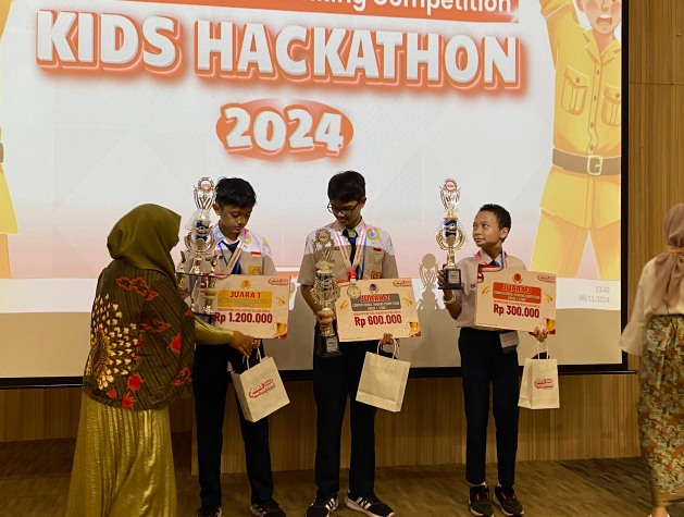Membangun Generasi Muda yang Melek Teknologi dan Berjiwa Pancasila: Kids Hackathon 2024 oleh Startup Binaan Indigo Membangun Generasi Muda yang Melek Teknologi dan Berjiwa Pancasila: Kids Hackathon 2024 oleh Startup Binaan Indigo