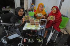 BNI Memberdayakan Perempuan Penyandang Disabilitas Melalui Rumah BUMN di Bekasi