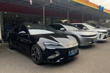 Evista Hadirkan Rental Mobil Listrik Mulai Rp400.000 Menyambut Long Weekend Waisak