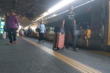 Libur Panjang Waisak: KAI Daop 8 Surabaya Sediakan 6 Kereta Tambahan Libur Panjang Waisak: KAI Daop 8 Surabaya Sediakan 6 Kereta Tambahan