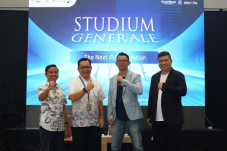 Menyiapkan Talenta Adaptif untuk Era Industri 4.0: BINUS University @Semarang dan Microsoft Mendorong Literasi AI Melalui elevAIte Indonesia Menyiapkan Talenta Adaptif untuk Era Industri 4.0: BINUS University @Semarang dan Microsoft Mendorong Literasi AI Melalui elevAIte Indonesia