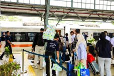 Selama Long Weekend Waisak 2025, KAI Daop 1 Jakarta Melayani 371.202 Penumpang