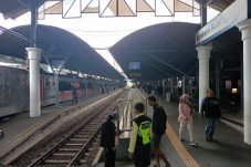 212.734 Penumpang Naik Kereta Api Selama Long Weekend Hari Raya Waisak di Daop 8 Surabaya