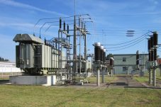 Ketahanan Jaringan Listrik: Kunci Keandalan Energi di Era Digital