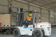 Peningkatan Kinerja Angkutan Barang Daop 8 Surabaya, Komitmen untuk Logistik Berkelanjutan Semakin Menguat