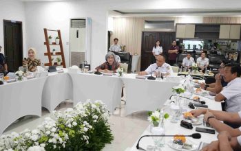 Kunjungan Kerja DPR RI di Stasiun Surabaya Pasar Turi: Tinjauan Layanan Keprotokolan dan Apresiasi Peningkatan Fasilitas Penumpang oleh KAI Daop 8 Surabaya