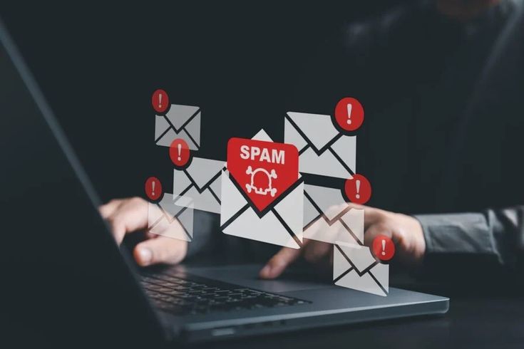 Waspada Modus Penipuan di Era Digital: Mengenal Jenis, Ciri, dan Cara Menghindarinya Waspada Modus Penipuan di Era Digital: Mengenal Jenis, Ciri, dan Cara Menghindarinya