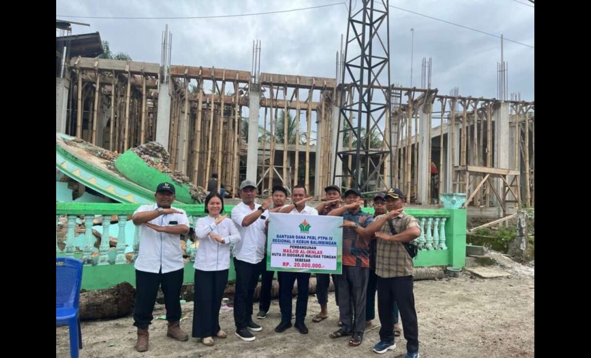 PTPN Group Perkuat Komitmen Sosial di Sektor Pendidikan dan Keagamaan, Salurkan Bantuan Rp4 Miliar untuk Pendidikan dan Rumah Ibadah di Indonesia PTPN Group Perkuat Komitmen Sosial di Sektor Pendidikan dan Keagamaan, Salurkan Bantuan Rp4 Miliar untuk Pendidikan dan Rumah Ibadah di Indonesia