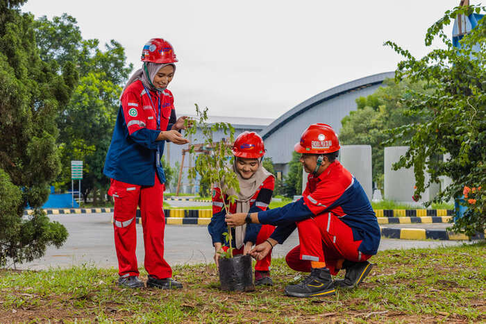 WSBP Kembali Tanam 376 Pohon Trembesi pada Bulan Juni 2025 sebagai Bagian dari Program Keberlanjutan Jangka Panjang WSBP Kembali Tanam 376 Pohon Trembesi pada Bulan Juni 2025 sebagai Bagian dari Program Keberlanjutan Jangka Panjang