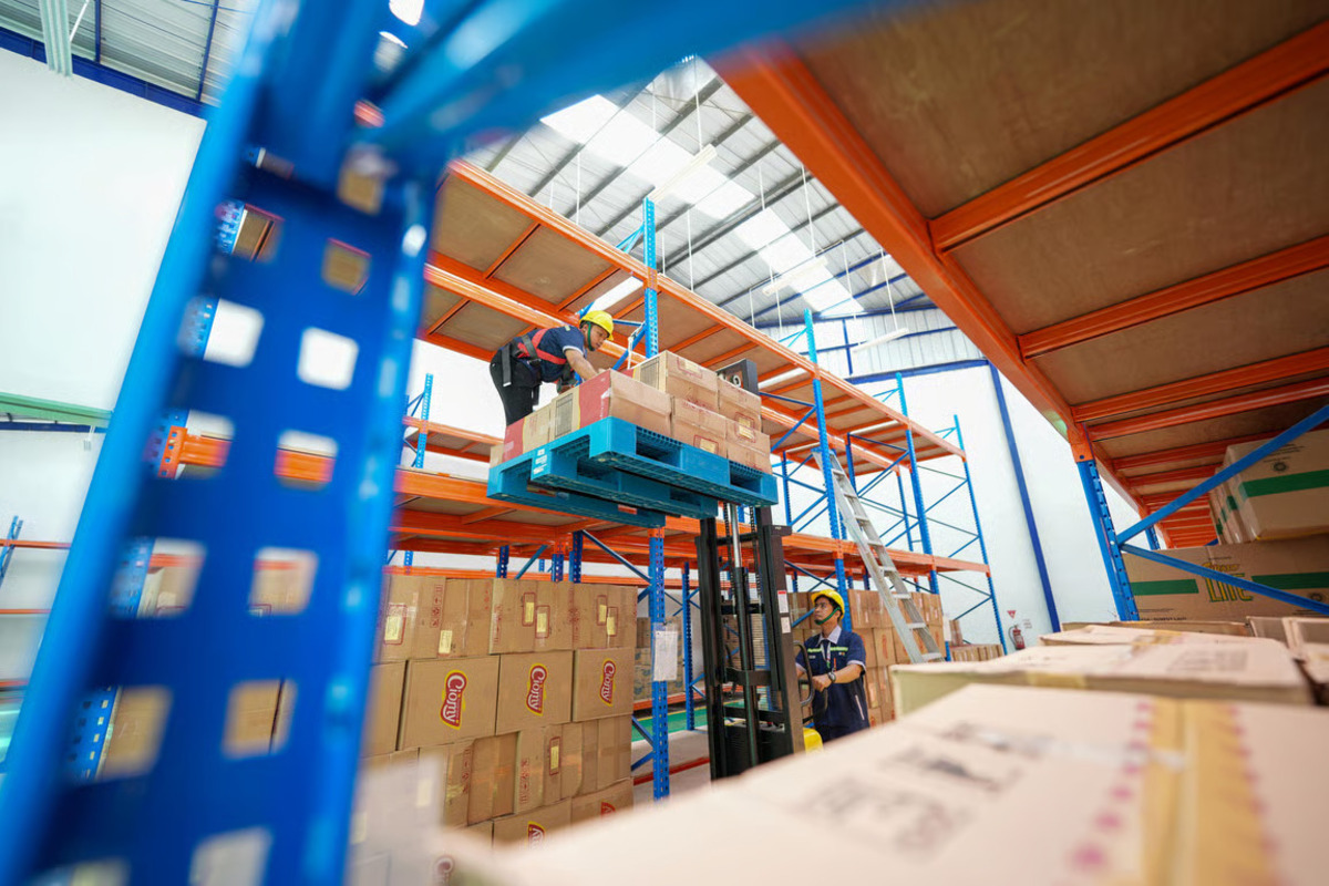 KAI Logistik Bangun Gudang Modern Seluas 1.451 m² di Cirebon: Perkuat Rantai Pasok dan Logistik Hijau