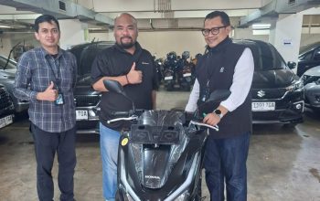 Apresiasi Loyalitas Korporasi, BRI Branch Office Kalimalang Region 6/Jakarta 1 Serahkan Hadiah Eksklusif kepada Nasabah Qlola PT. Ardhya Bumi Persada Apresiasi Loyalitas Korporasi, BRI Branch Office Kalimalang Region 6/Jakarta 1 Serahkan Hadiah Eksklusif kepada Nasabah Qlola PT. Ardhya Bumi Persada
