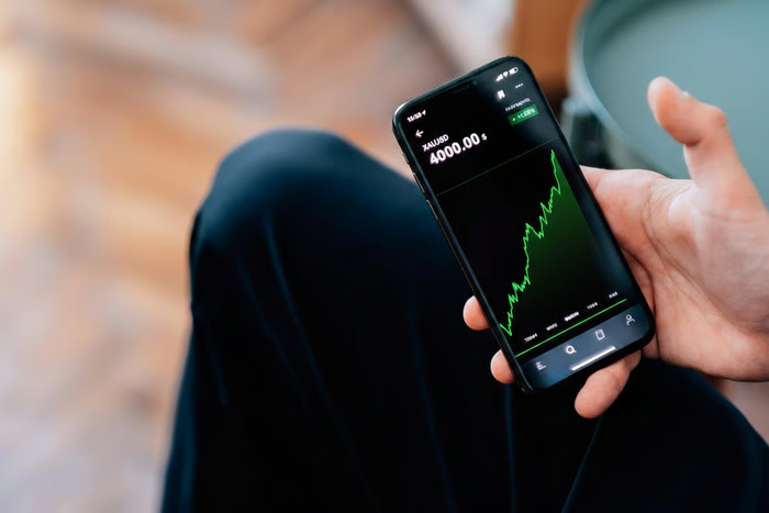Harga Emas (XAUUSD) Stabil di Atas Level .000 Ditopang Kekhawatiran Shutdown AS