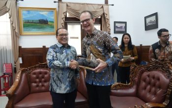Heritage Jadi Nilai, Wisata Jadi Daya: KAI Akan Terus Kembangkan Kawasan Stasiun Semarang Tawang Sebagai Pusat Kolaborasi dan Transportasi Berkelanjutan Heritage Jadi Nilai, Wisata Jadi Daya: KAI Akan Terus Kembangkan Kawasan Stasiun Semarang Tawang Sebagai Pusat Kolaborasi dan Transportasi Berkelanjutan