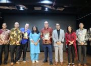 Kedutaan Besar India, IndCham, dan India Club Jakarta Hadirkan Diskusi Buku “Majapahit” & “The Golden Road” Kedutaan Besar India, IndCham, dan India Club Jakarta Hadirkan Diskusi Buku “Majapahit” & “The Golden Road”