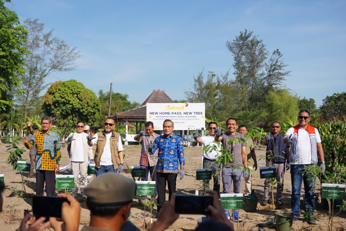 Dorong Penghijauan di Jateng dan DIY, Linknet Laksanakan Program New Home-Pass, New Tree Dorong Penghijauan di Jateng dan DIY, Linknet Laksanakan Program New Home-Pass, New Tree