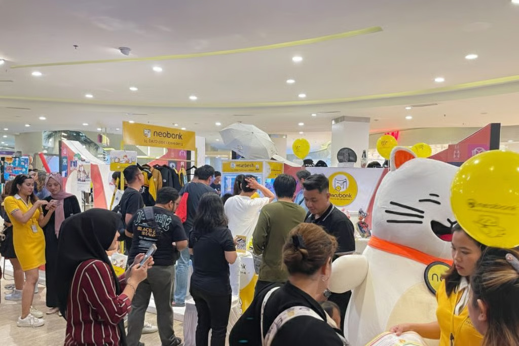 Rayakan Bulan Inklusi Keuangan Bareng neobank di FinExpo Surabaya Rayakan Bulan Inklusi Keuangan Bareng neobank di FinExpo Surabaya
