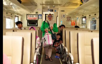 PT KAI Divre IV Tanjungkarang Raih Nilai Tinggi dalam Survei Kepuasan Pelanggan PT KAI Divre IV Tanjungkarang Raih Nilai Tinggi dalam Survei Kepuasan Pelanggan