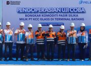 Sukses Lakukan Bongkar Perdana, Pelindo Siap Gerakkan Industri melalui Terminal Batang