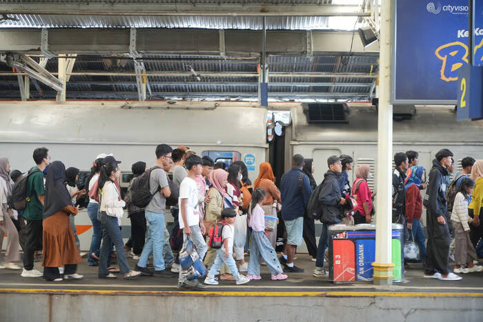 KAI Daop 2 Bandung Batalkan Perjalanan KA untuk Normalisasi Jadwal KAI Daop 2 Bandung Batalkan Perjalanan KA untuk Normalisasi Jadwal