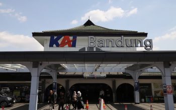 KAI Daop 2 Bandung Himbau Pelanggan Berangkat Lebih Awal ke Stasiun Antisipasi Perubahan Kondisi Cuaca dan Kemacetan