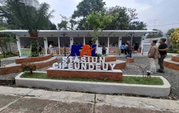 Kios UMKM Ramaikan Stasiun Cipeundeuy, Gerakkan Ekonomi Lokal di Tengah Pegunungan