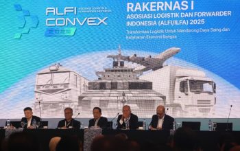 Beradaptasi dan Bertransformasi: Mendigitalisasi Rantai Pasok untuk Daya Saing Global