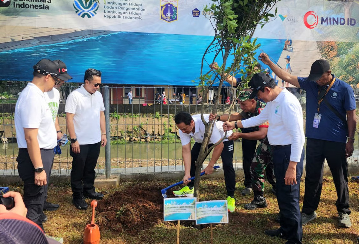 Komitmen Jaga Lingkungan, Grup MIND ID Dukung Konservasi Sungai Cipinang Komitmen Jaga Lingkungan, Grup MIND ID Dukung Konservasi Sungai Cipinang